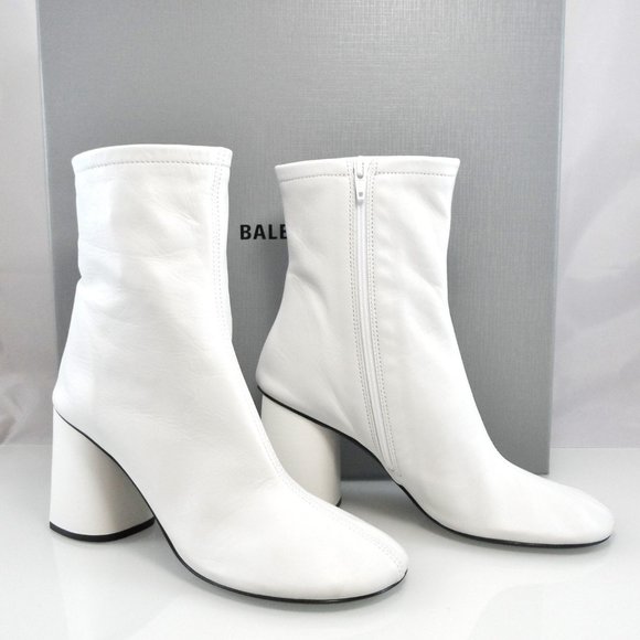 NIB$1250 Balenciaga Glove 80mm Zipped Shiny Soft Leather Ankle Bootie Boots 37 7 - Picture 8 of 17